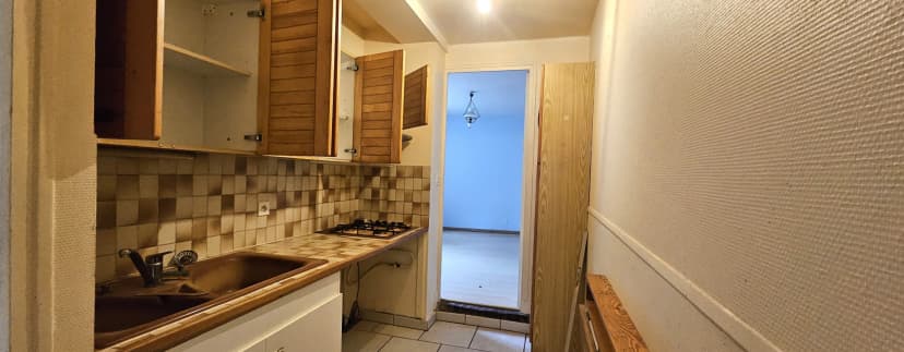 thumbnail of estate's photo