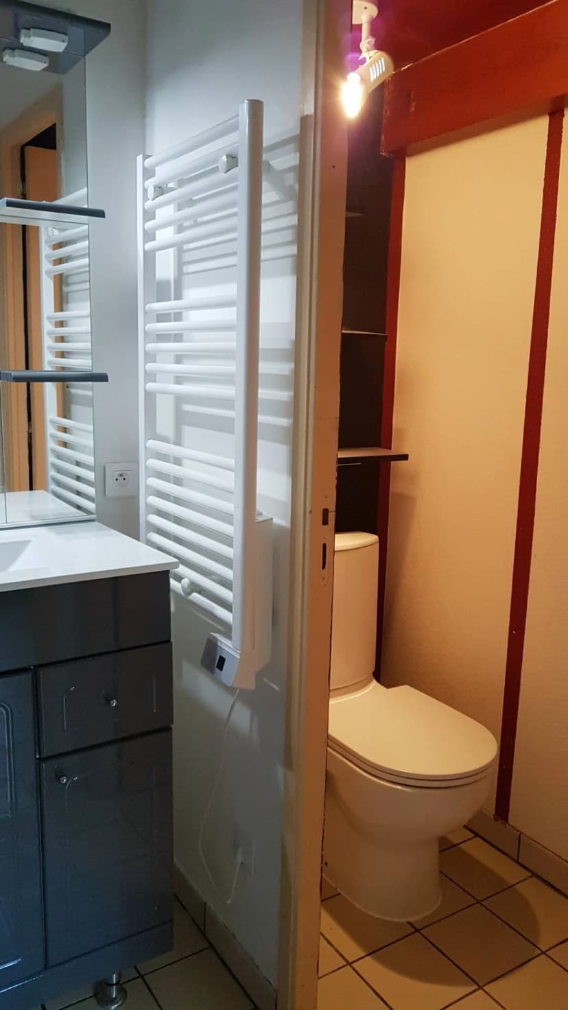 thumbnail of estate's photo