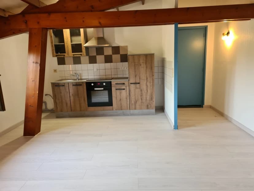 thumbnail of estate's photo