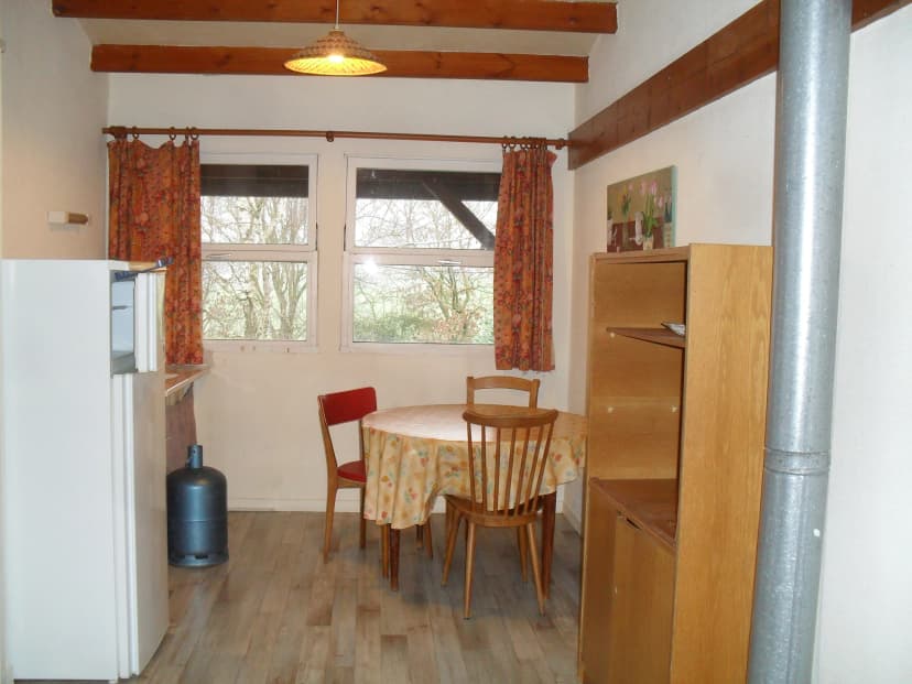 thumbnail of estate's photo