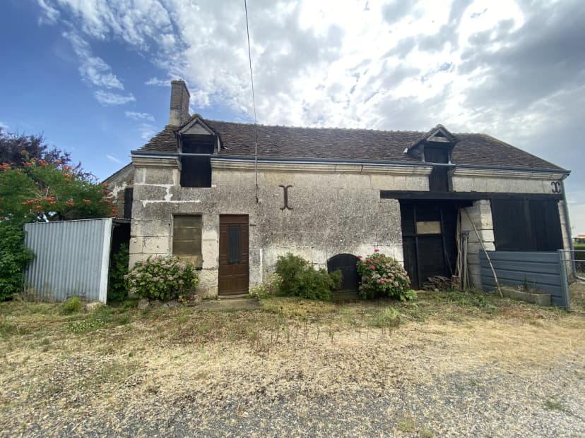 thumbnail of estate's photo