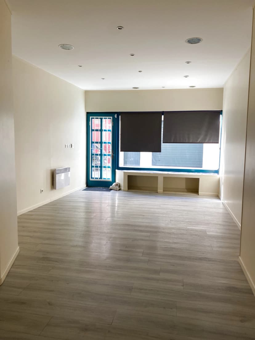 thumbnail of estate's photo