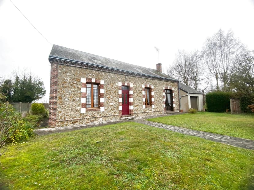 thumbnail of estate's photo