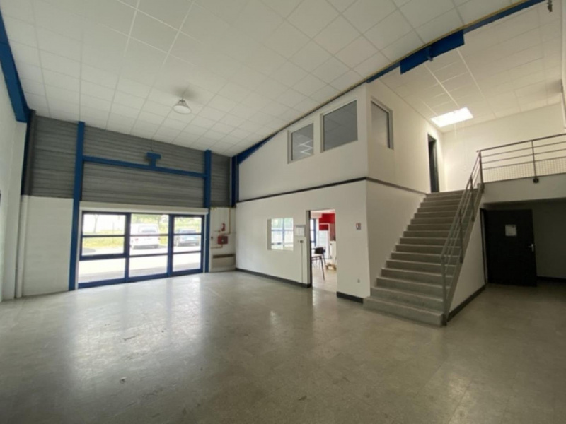 Location commerce st ouen